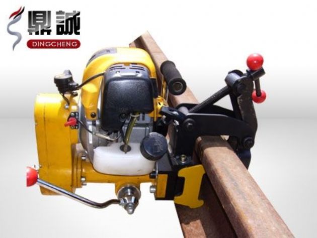 點(diǎn)擊查看詳細(xì)信息<br>標(biāo)題：內(nèi)燃鋼軌鉆孔機(jī) 閱讀次數(shù)：4945