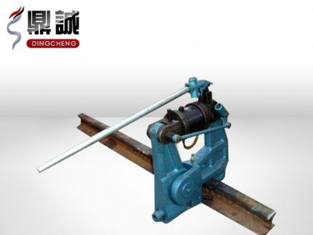 點擊查看詳細信息<br>標題：液壓鋼軌擠孔機 閱讀次數：4722